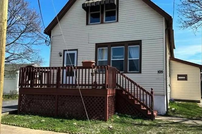 105 Griffith St