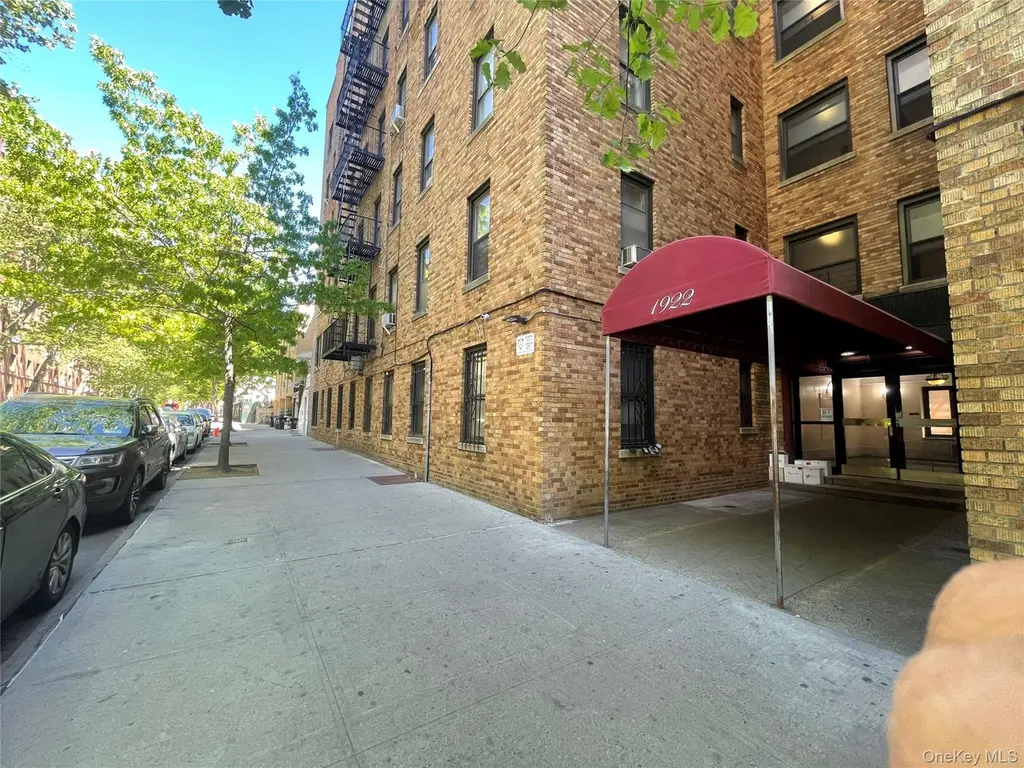 1922 Mcgraw Ave Unit 1H