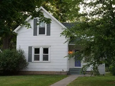 246 S Lawn Ave