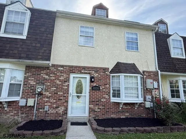 4958 Flintshire Ct