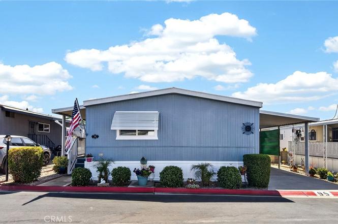 2727 Pacific #95