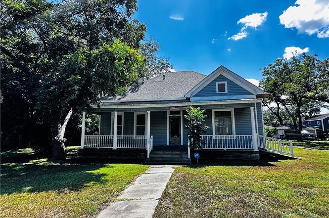 608 Coke St