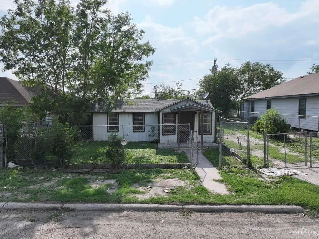 815 Extrumberto Solis Rd