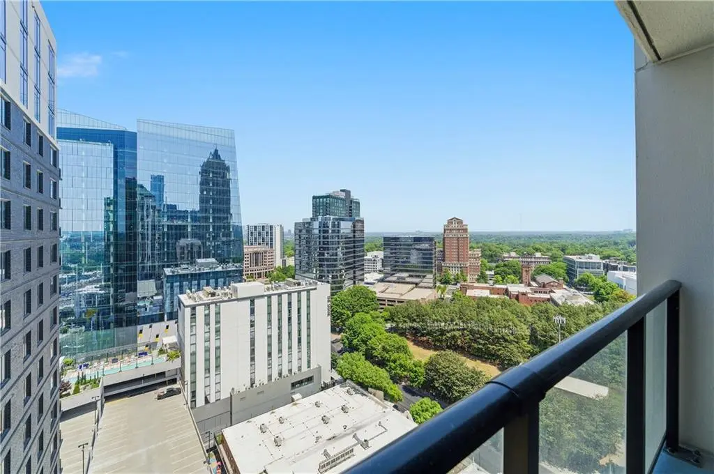 1280 W Peachtree St NW #2814