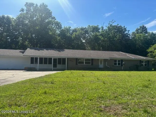 6221 Ball Park Rd