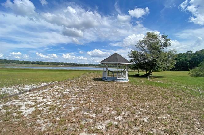 148 Swan Lake Dr