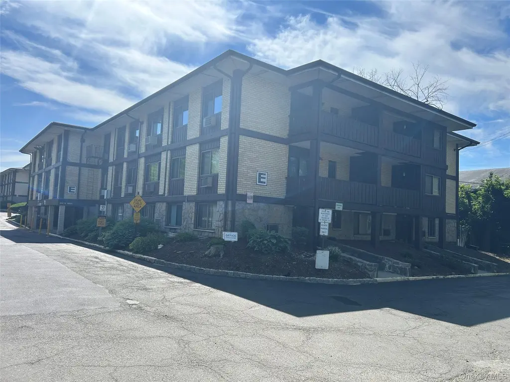 254 N.main St Unit E-4