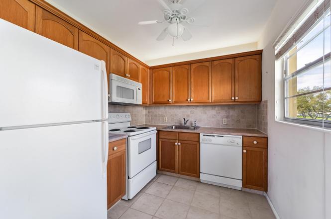 200 Dorset E