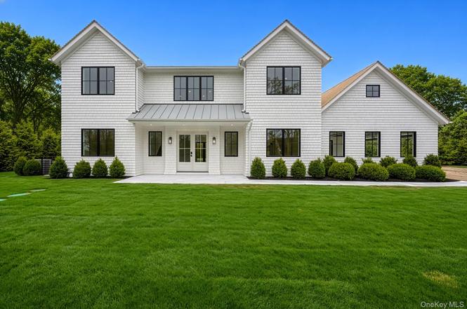 26 Fairview Ave