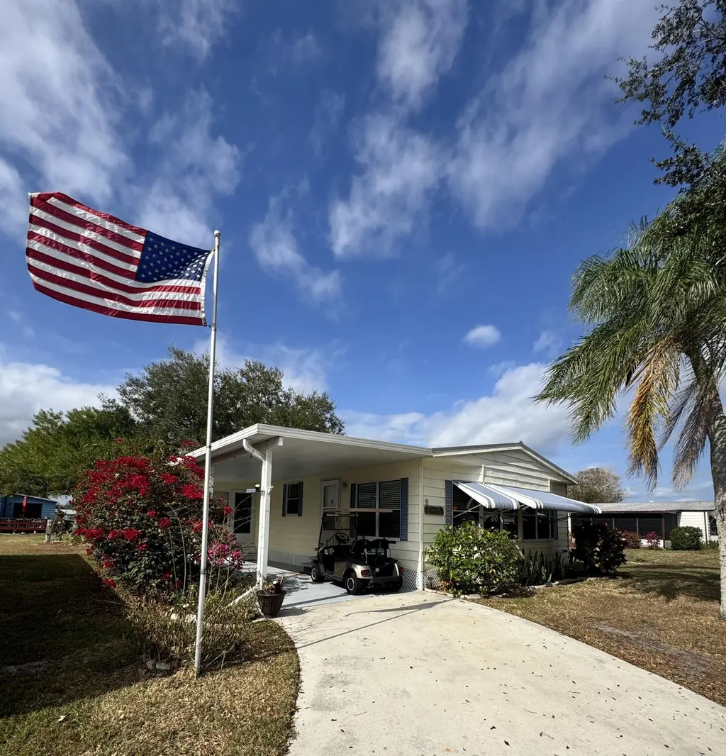 6 Grande Camino Ct