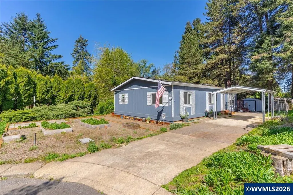 2025 Navaho Ct SE