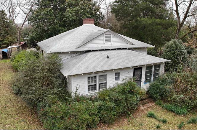 1917 Old Hopkins Rd