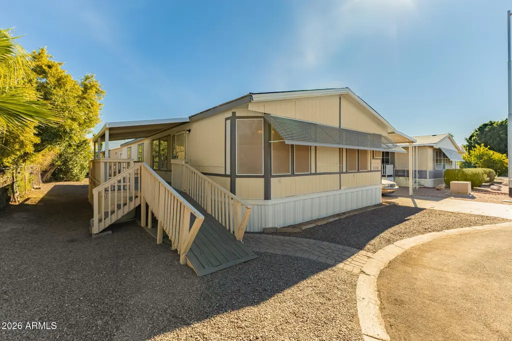 2650 W Union Hills Dr #135