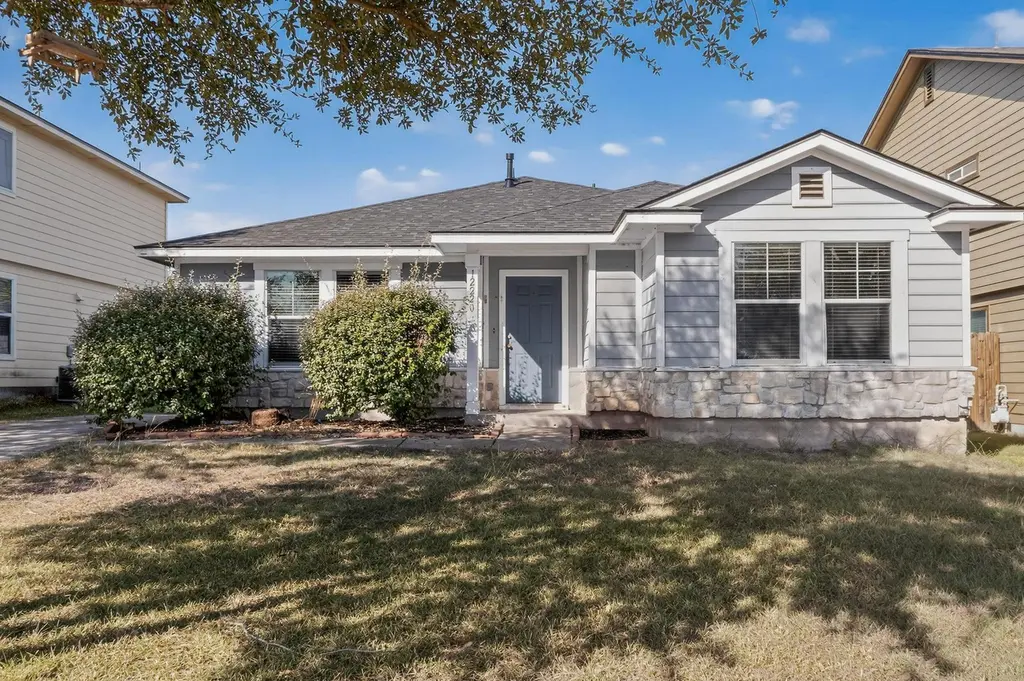 12220 Briarcreek Loop