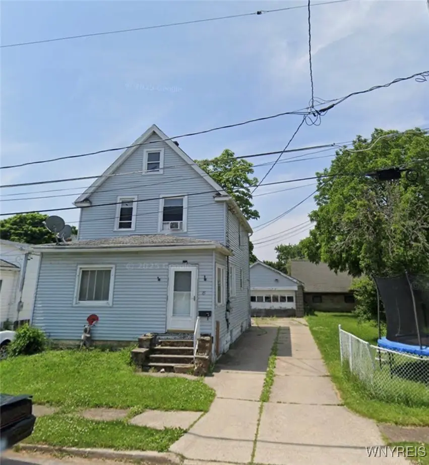 15 Monroe St
