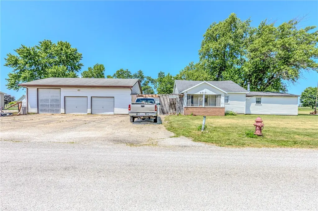 6047 Katie Dr