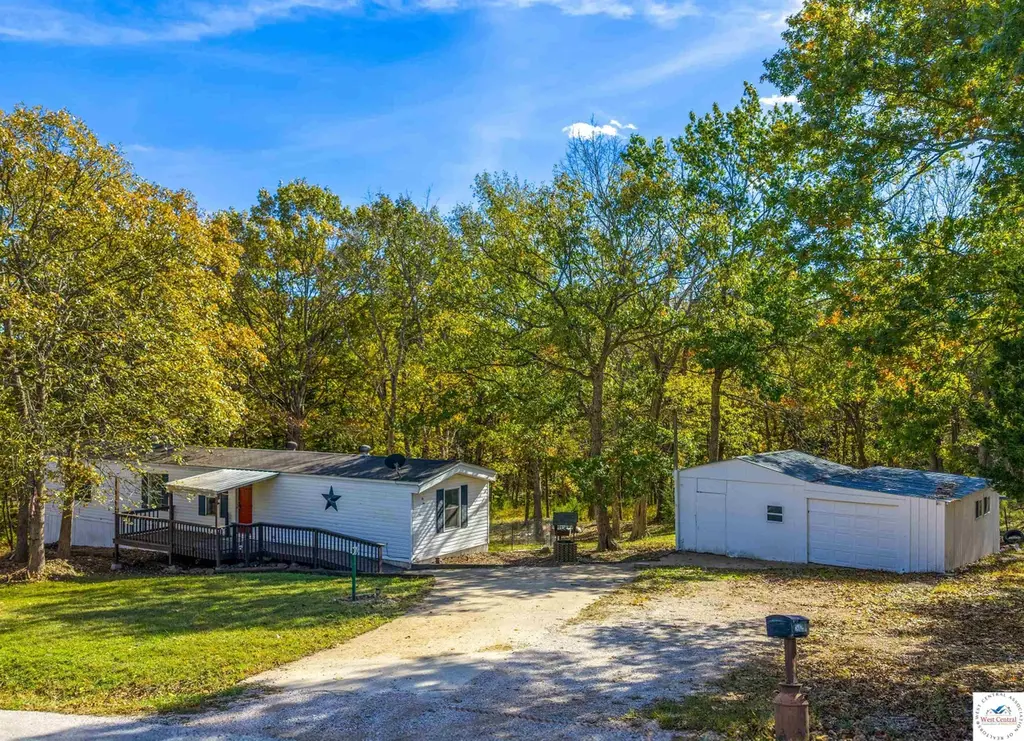 24522 Docs Retreat Rd