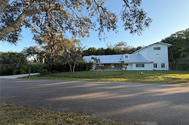 2559 Rainbow Dr