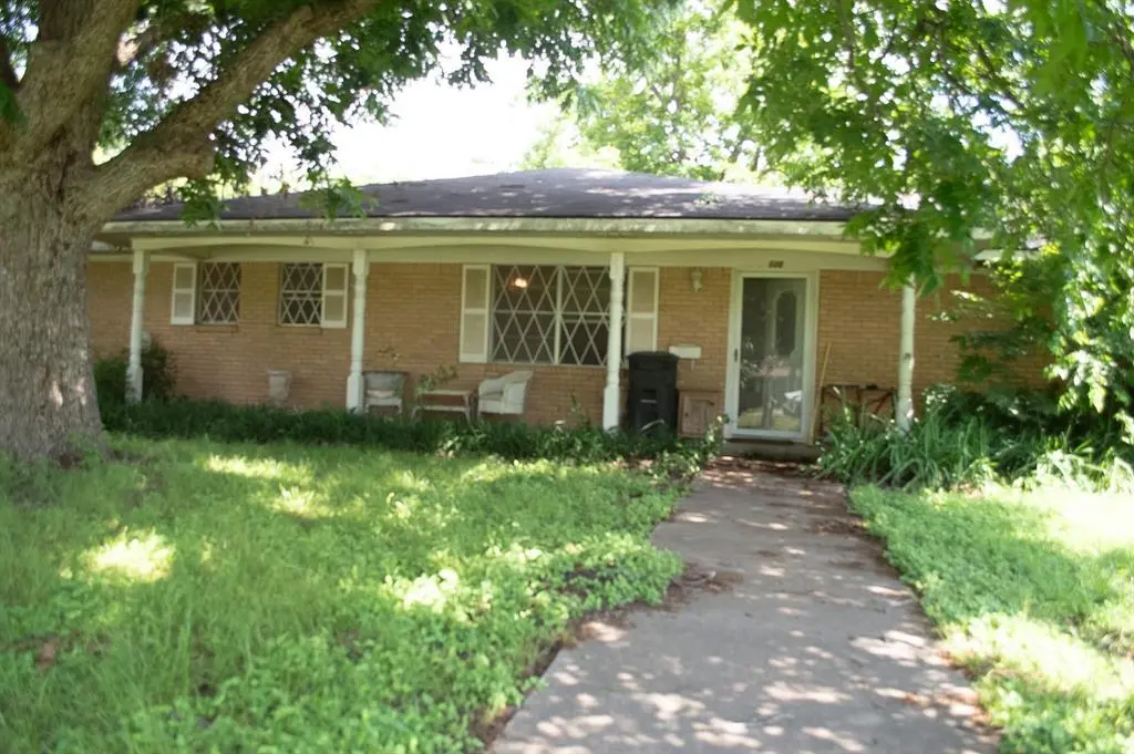 600 Carroll St