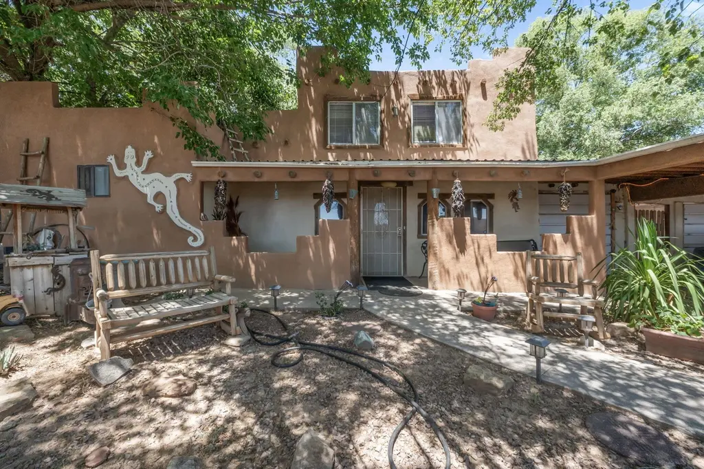 524 Don Sosteno Rd