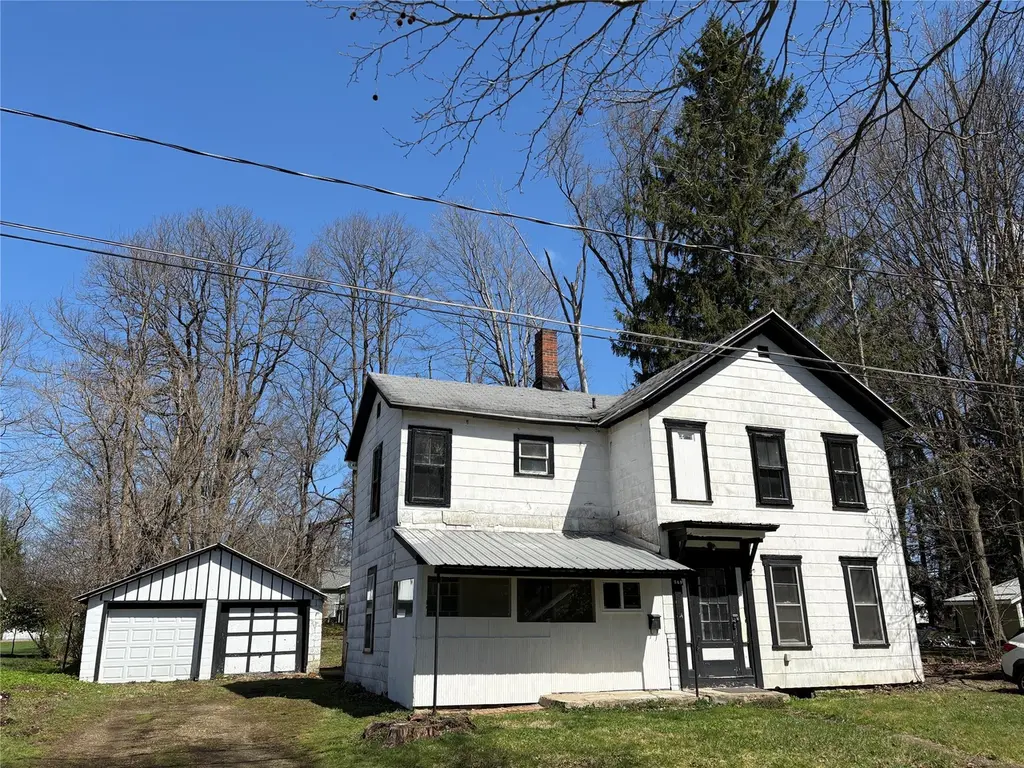 249 W Frederick St
