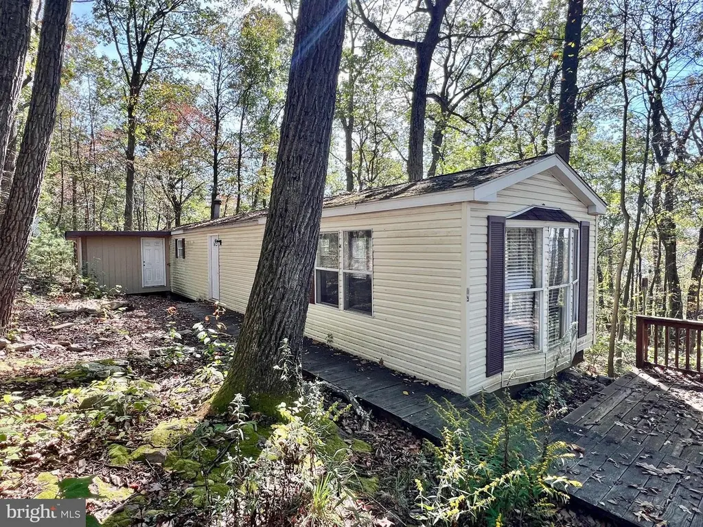 407 Woodlawn Dr