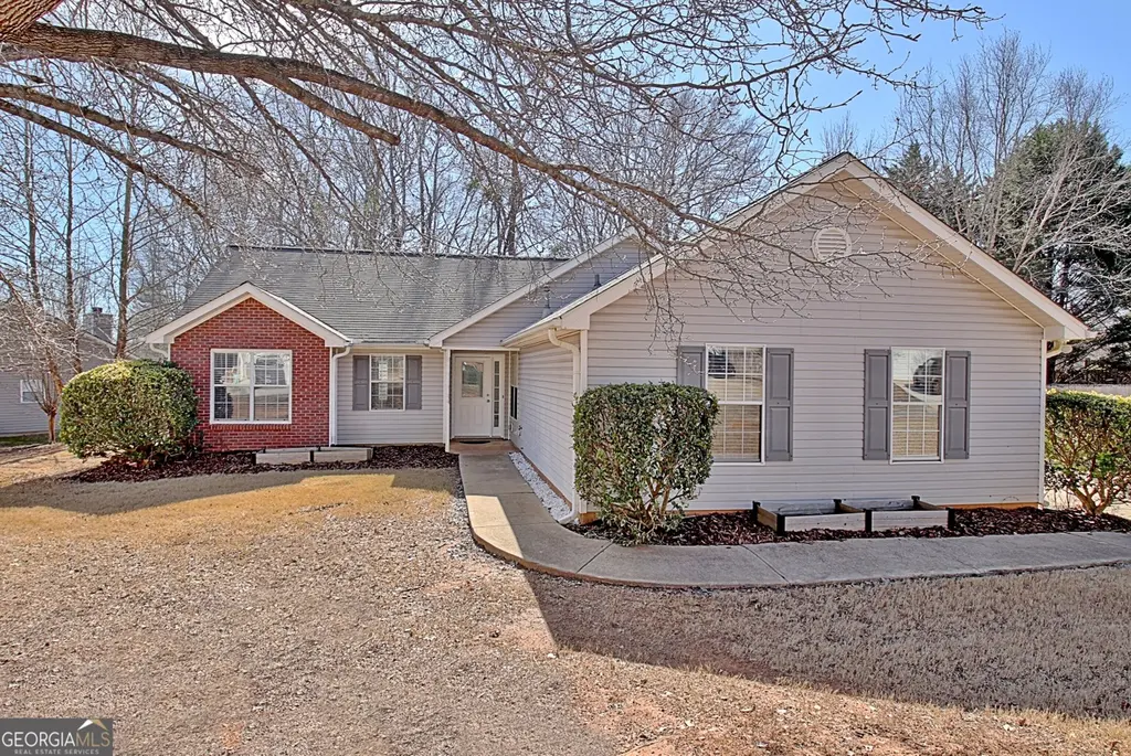 514 Sarahs Ln