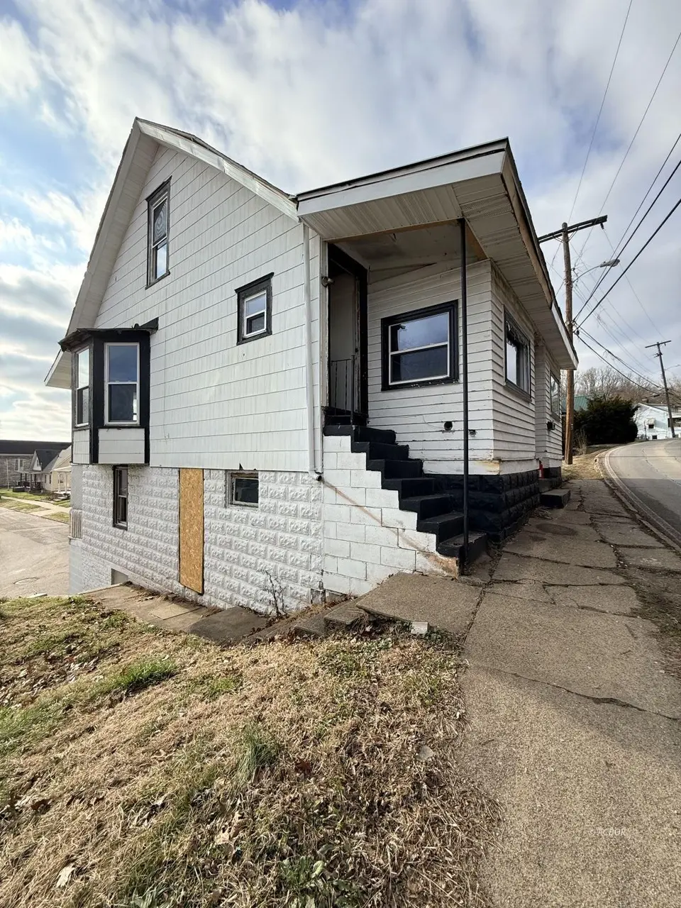 507 Mill St