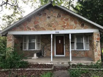 522 S College Ave
