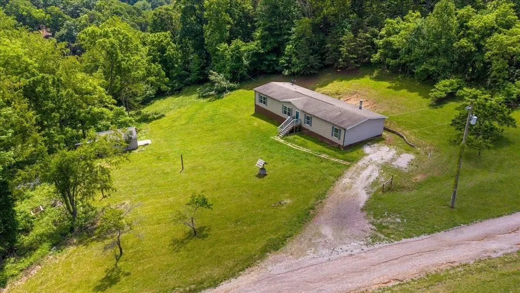 655 Peachtree Hl