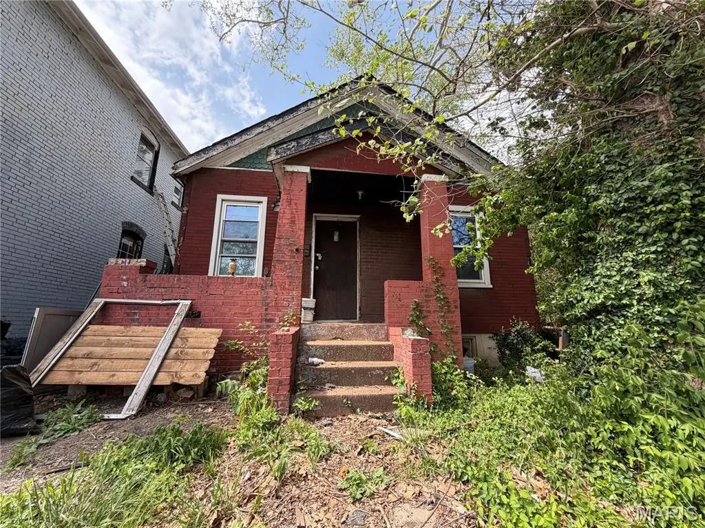5403 Helen Ave