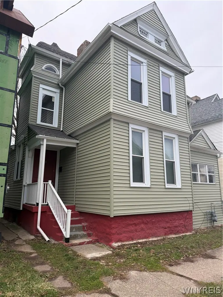124 Rhode Island St