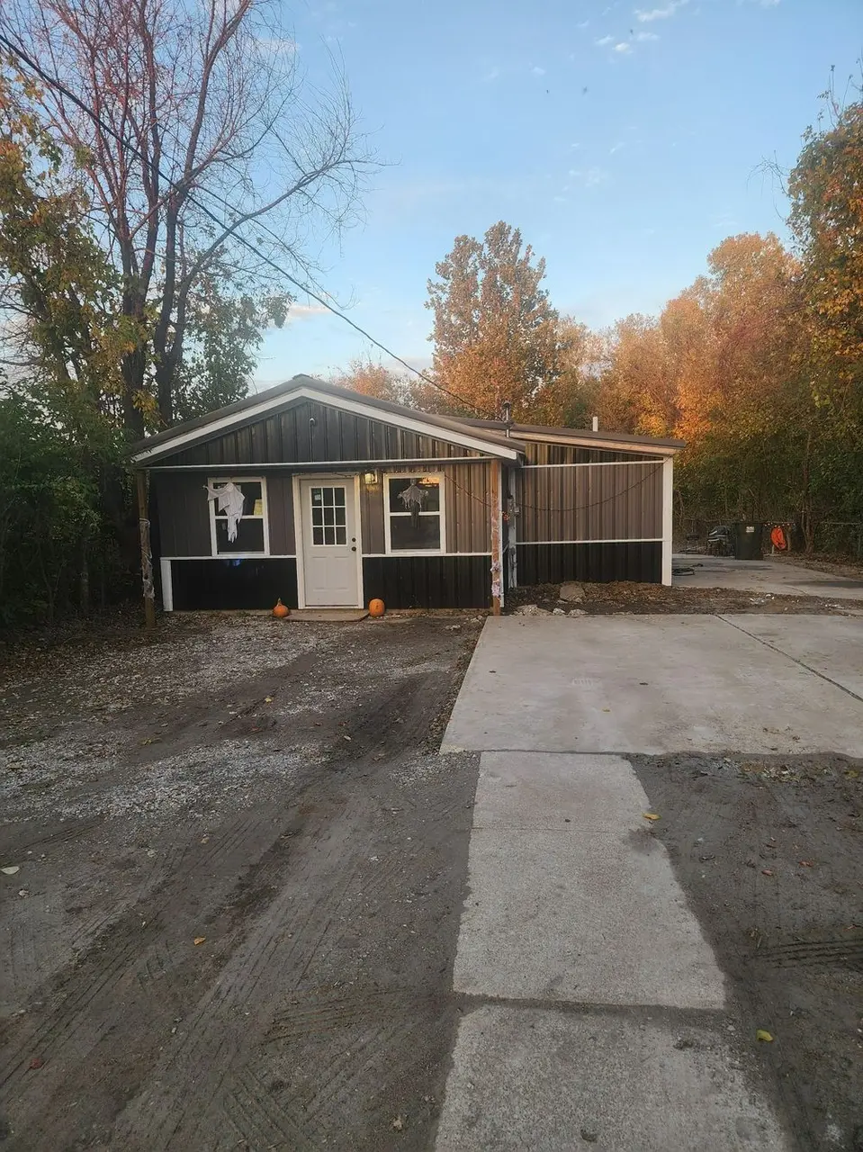 652 McBride Ave