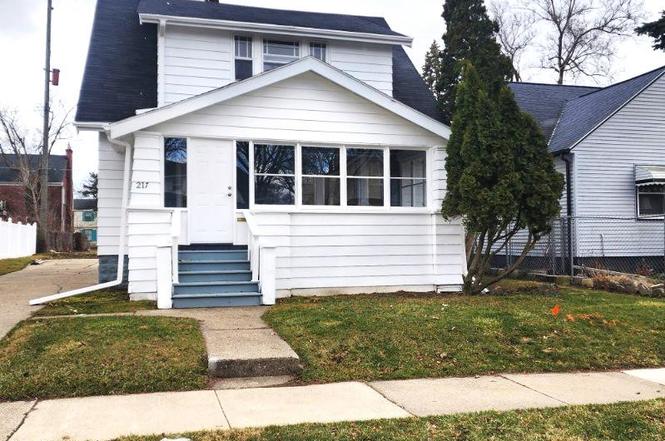 217 W Dewey St
