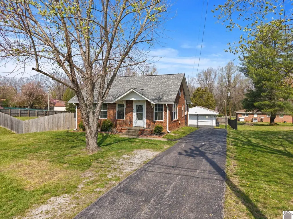 306 W Fairview Ave