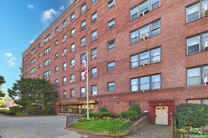 143-50 Hoover Ave #219