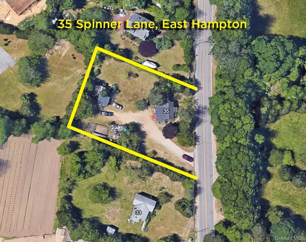 35 Spinner Ln