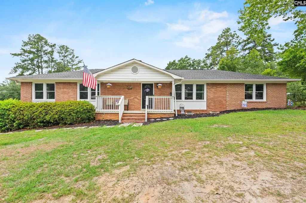 1111 Price Cir