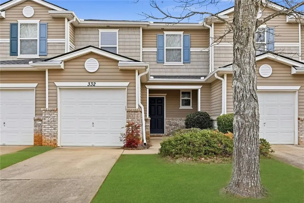 332 Oak Leaf Pl