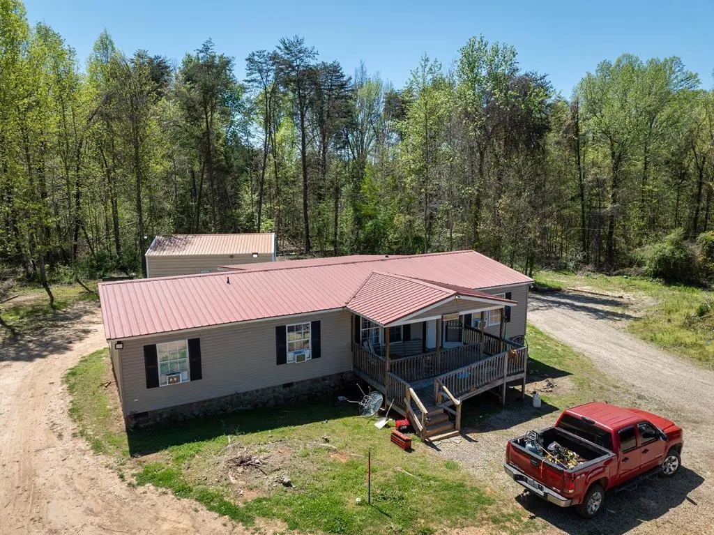 1740 Scuffletown Rd