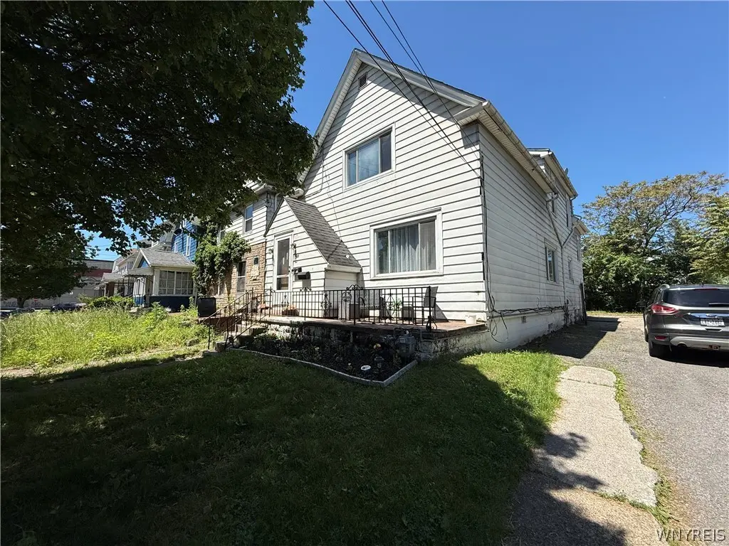 30 Hobart St