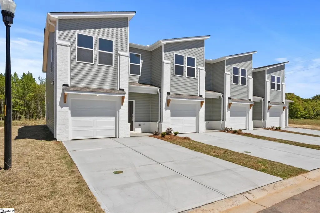 313 Heswall Ct Lot 23