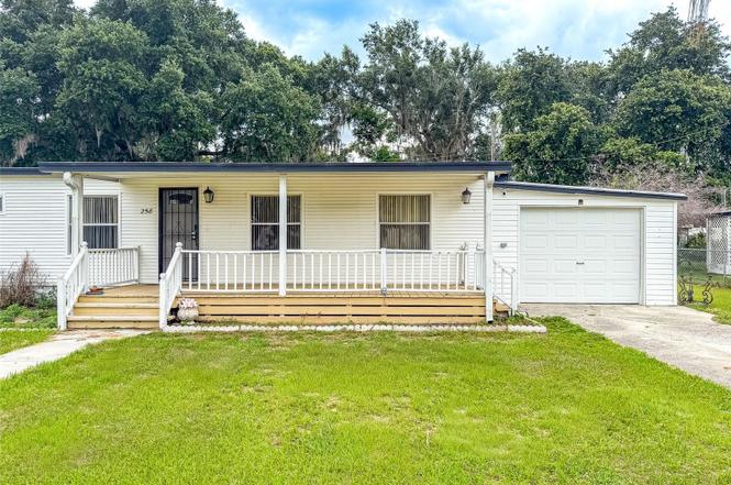 258 Waterview Dr