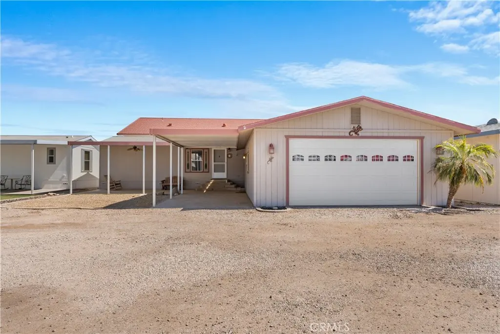 5900 Colorado River Rd #18