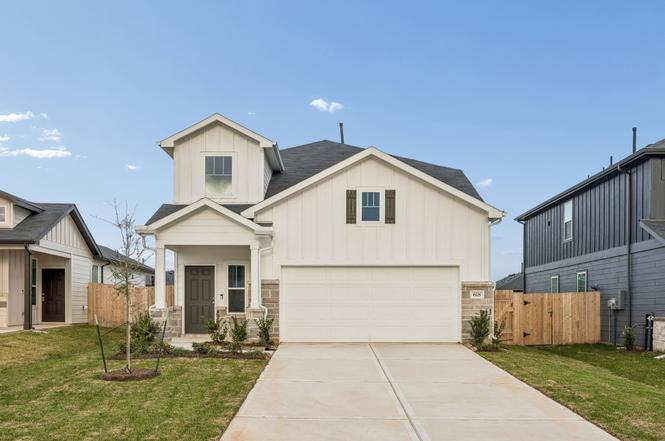 618 Amber Falls Dr