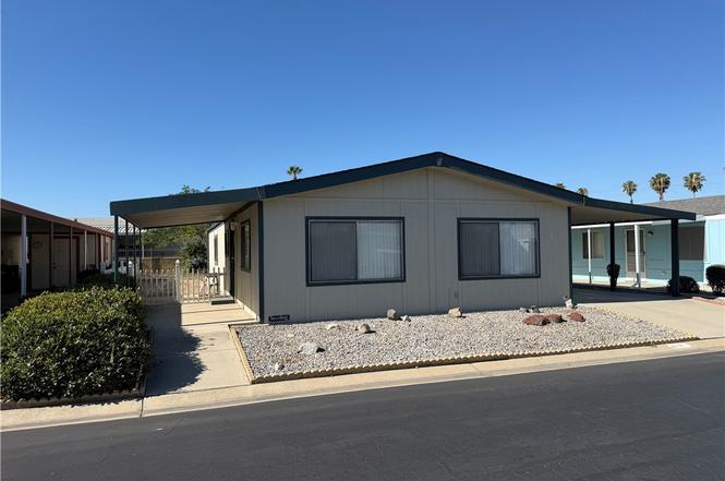 1250 N Kirby St #9