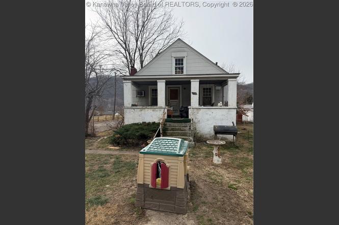 1706 Orchard Ave