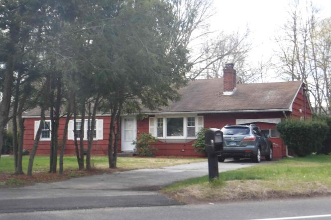 779 Ellington Rd