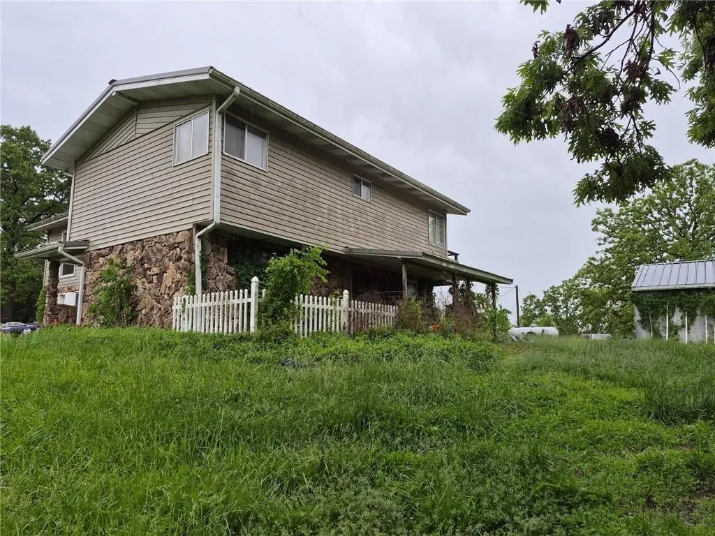 27200 County Road 316 N/A