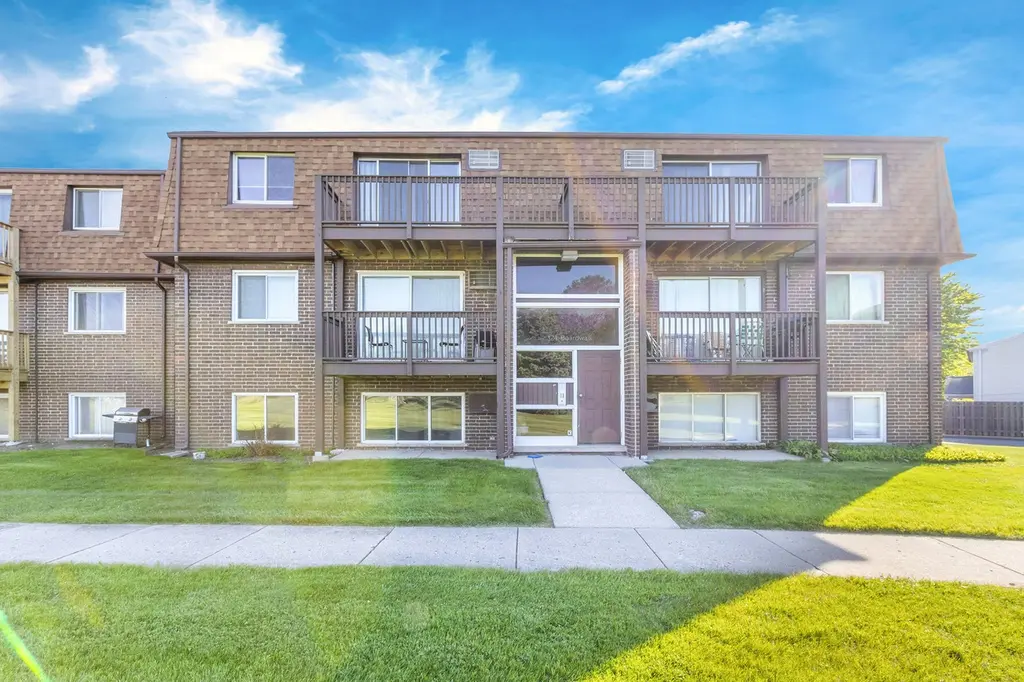 124 Boardwalk St Unit GE